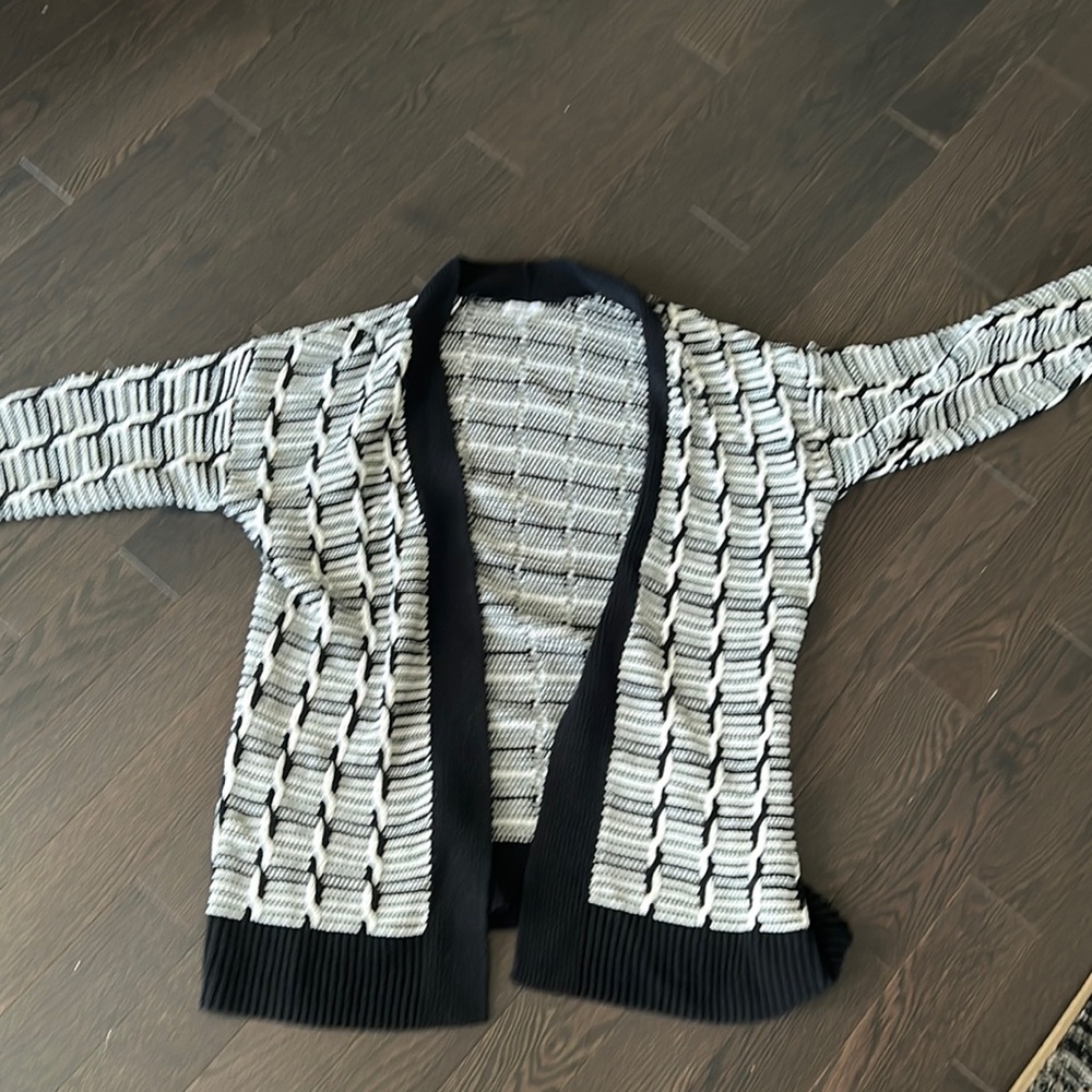 Brand New Reitman’s Cardigan